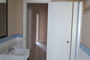 Seri Maya Condominium