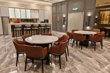 Pavilion Ceylon Hill