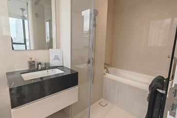 Pavilion Ceylon Hill