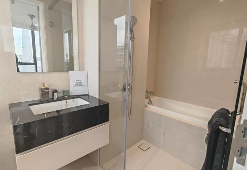 Pavilion Ceylon Hill