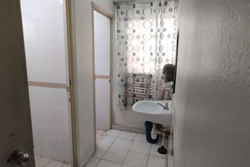 Seri Maya Condominium