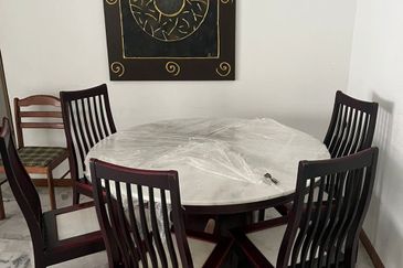 De Tropicana Condominium