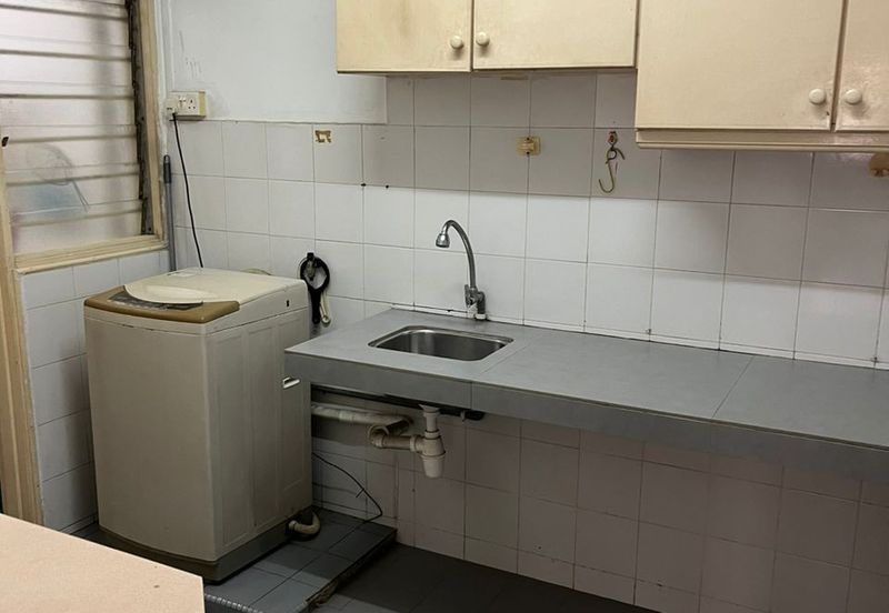 De Tropicana Condominium