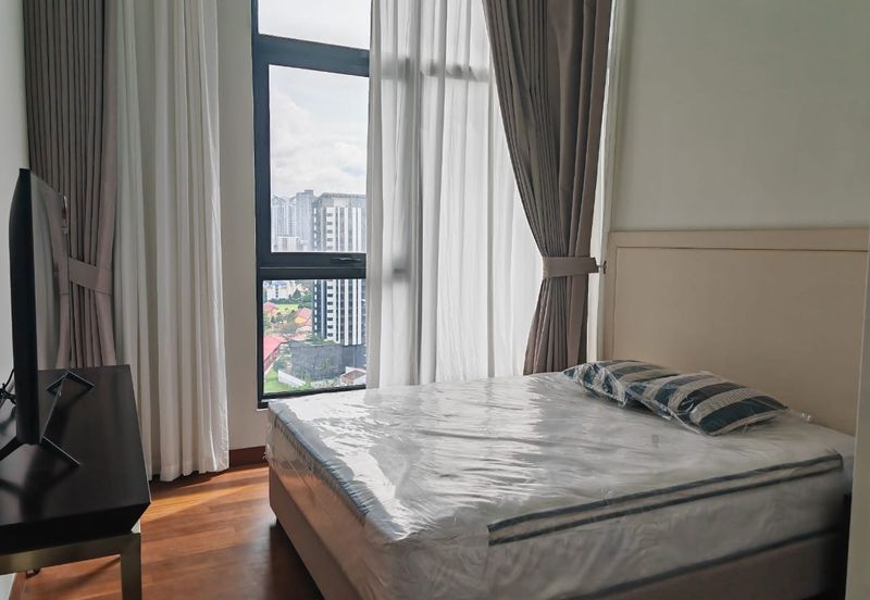 Pavilion Embassy Residence