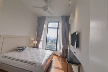 Pavilion Embassy Residence