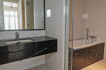 Pavilion Embassy Residence