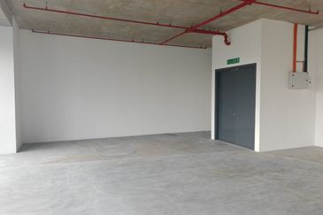 The MET Corporate Towers