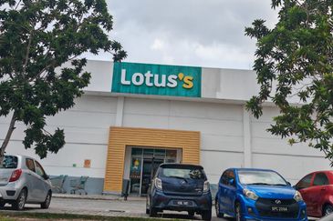 Puncak Bestari, Double Storey Shop Lot, Bandar Puncak Alam 