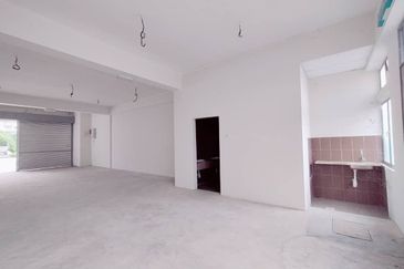 Puncak Bestari, Double Storey Shop Lot, Bandar Puncak Alam 