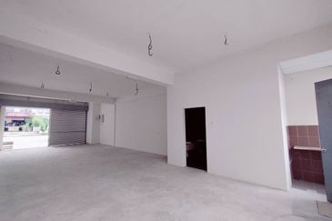 Puncak Bestari, Double Storey Shop Lot, Bandar Puncak Alam 