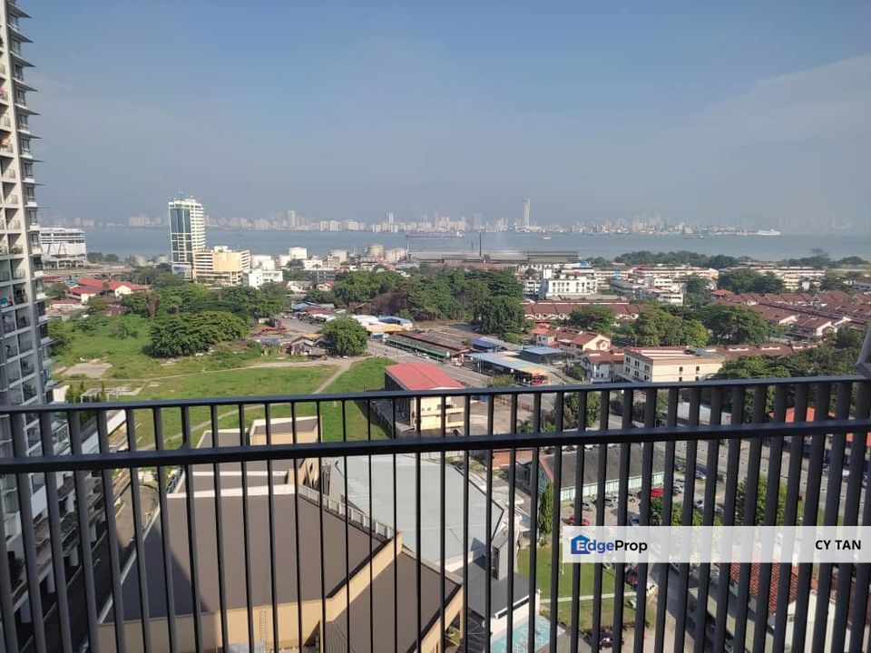 Luminari Condo at Butterworth, Fully Furnished Stunner with Sea Views    , Penang, Butterworth