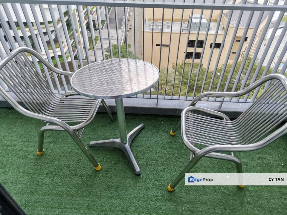 Luminari Condo at Butterworth, Fully Furnished Stunner with Sea Views    , Penang, Butterworth