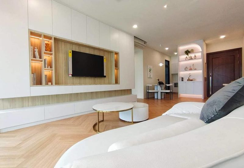 Queens Residences @ Queens Waterfront