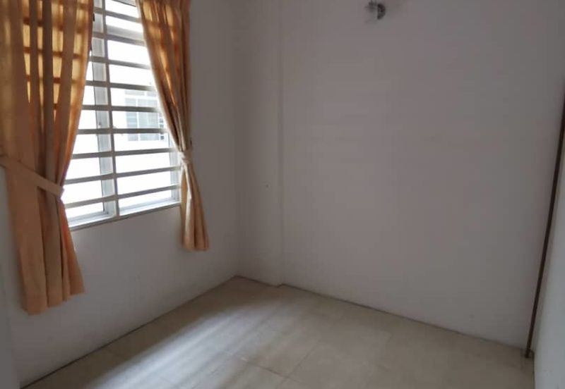 D'Piazza Condominium