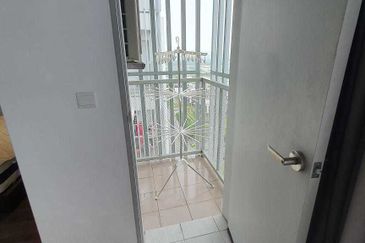 Sensasi @ Utropolis Studio Condo at Batu Kawan