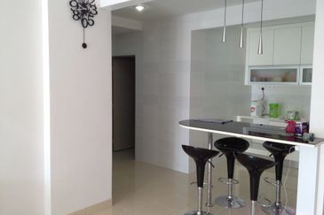 D'Piazza Condominium