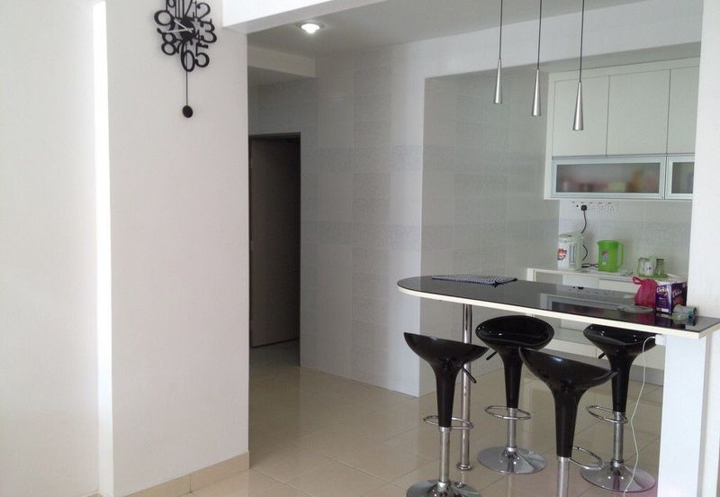 D'Piazza Condominium