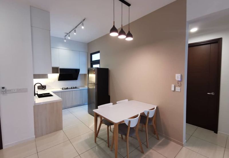 Queens Residences @ Queens Waterfront