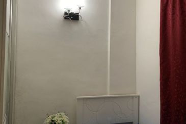 D'Piazza Condominium