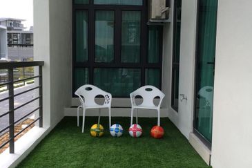 The Light Collection II