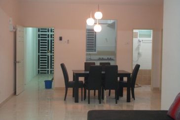 D'Piazza Condominium