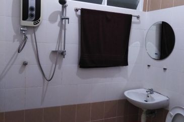 D'Piazza Condominium