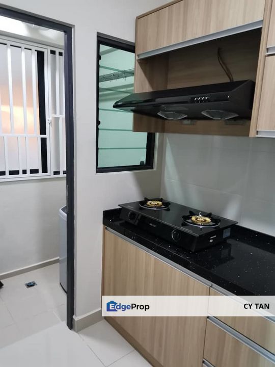 One Foresta Condo at Bayan Lepas nearly Fully Furnished with Lower Rental, Penang, Bayan Lepas
