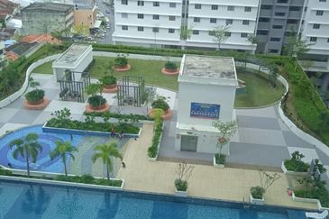 The Rise (Chelliah Park City)