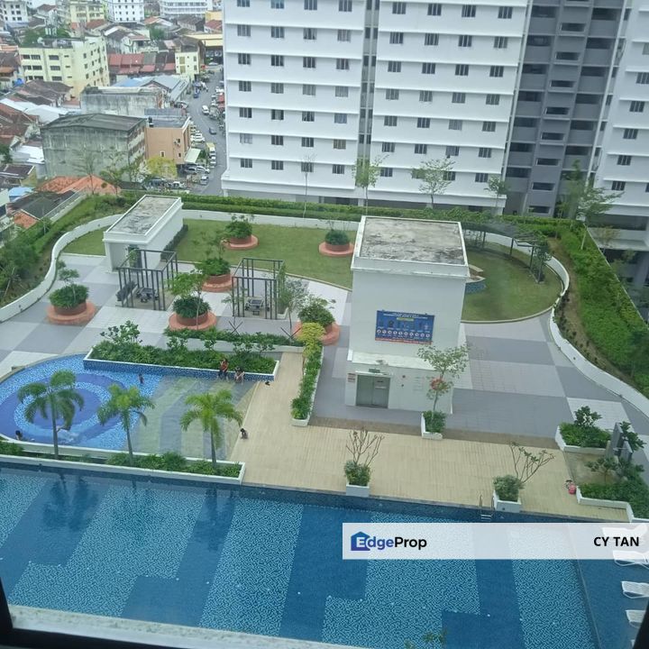 The Rise 2 at Georgetown near Komtar , Penang, Georgetown