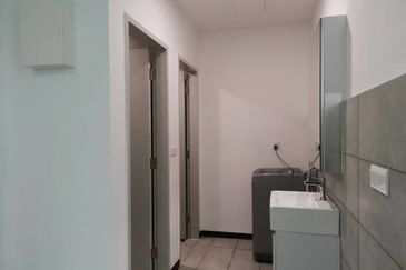 Sensasi Studio Condo at Batu Kawan with Brand New Furniture