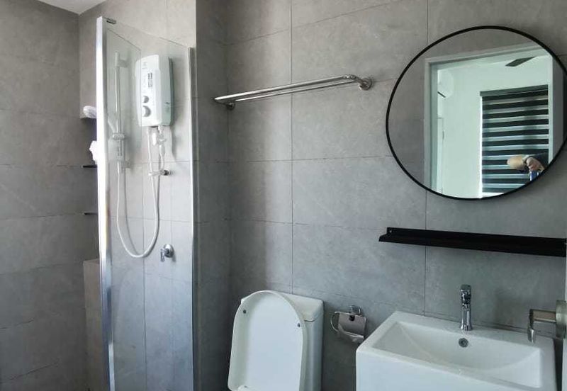 Sensasi @ Utropolis Condo at Batu Kawan with Luxury Furniture