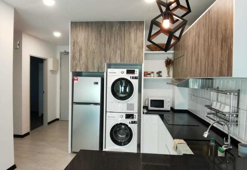 Sensasi @ Utropolis Condo at Batu Kawan with Luxury Furniture