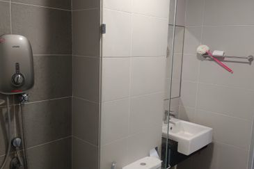 Tropicana Bay Residences