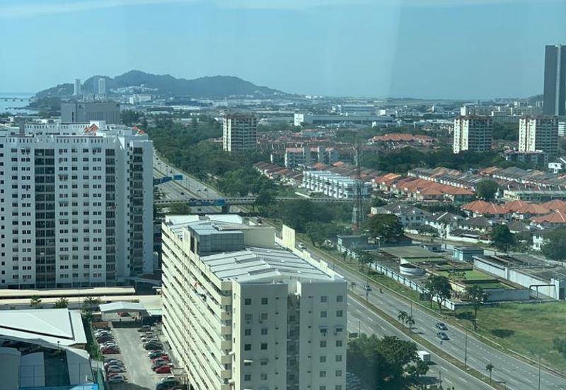 Tropicana Bay Residences