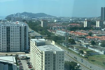 Tropicana Bay Residences