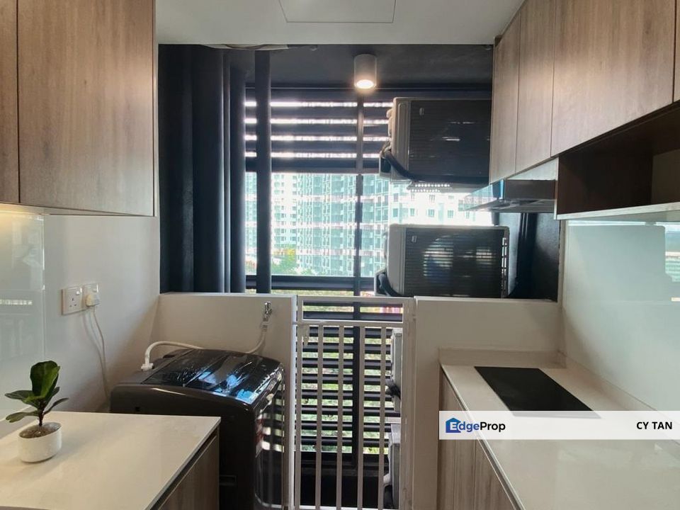 Suasana @ Utropolis Condo at Batu Kawan nearby Penang 2nd Bridge, Penang, Batu Kawan