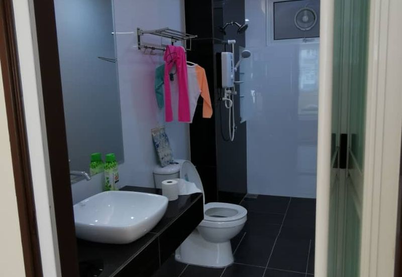 Arasia Perdana (The Clovers)