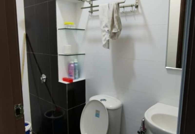 Arasia Perdana (The Clovers)