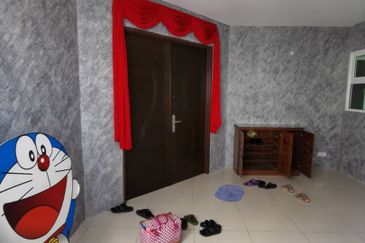 Arasia Perdana (The Clovers)