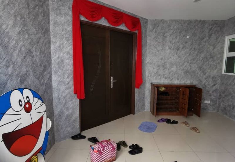 Arasia Perdana (The Clovers)