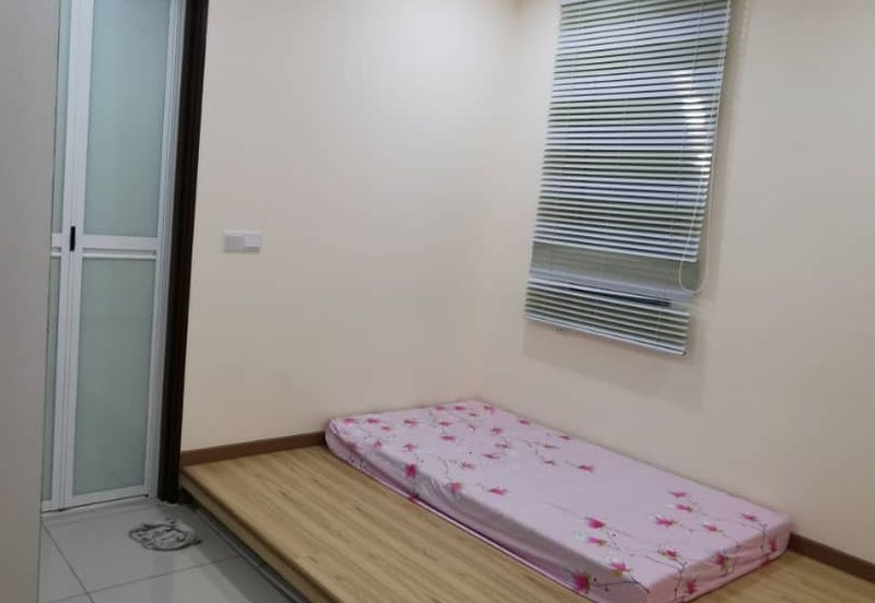 Arasia Perdana (The Clovers)