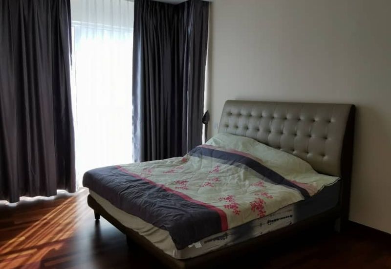 Arasia Perdana (The Clovers)