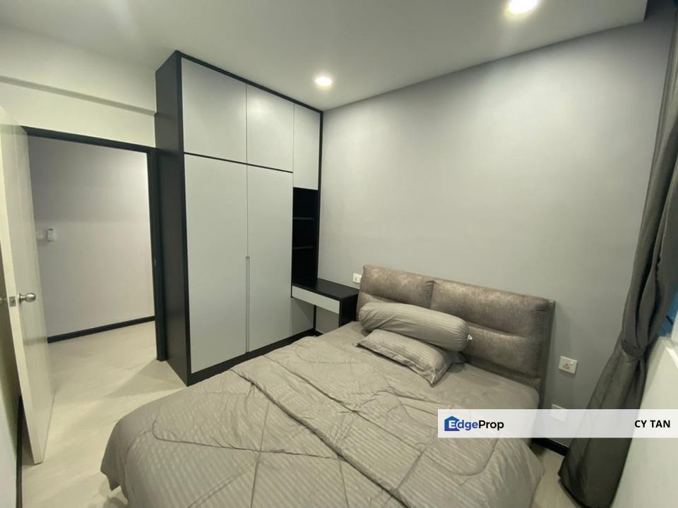 i-Santorini Condo at Tanjung Tokong with LUXURY Fully Furnished. Modern Lifestyle & Perfect Location In Penang Island, Penang, Tanjung Tokong