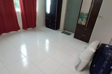 Pangsapuri Bayu Tiara at Bayan Lepas nearby Penang International Airport