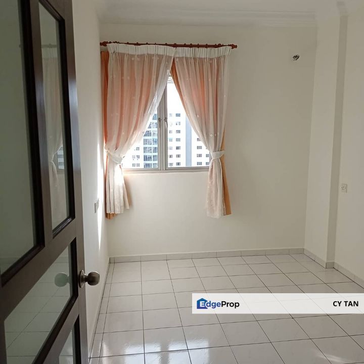 Villa Emas Condo in Bayan Lepas nearby Queensbay Mall, Penang, Penang, Sungai Nibong