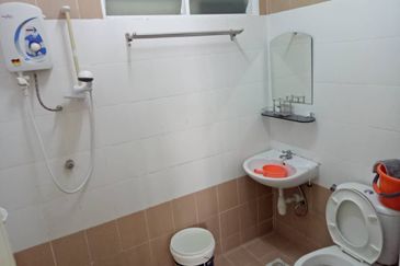 D'Piazza Condominium