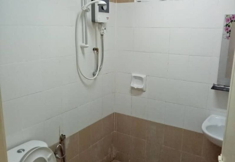 D'Piazza Condominium