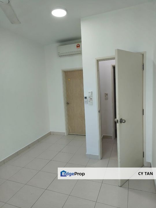 One Foresta Condo@Partially Furnished in Bayan Lepas nearby Penang International Airport, Penang, Bayan Lepas