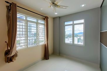 D'Piazza Condominium