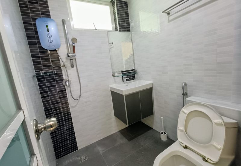 D'Piazza Condominium